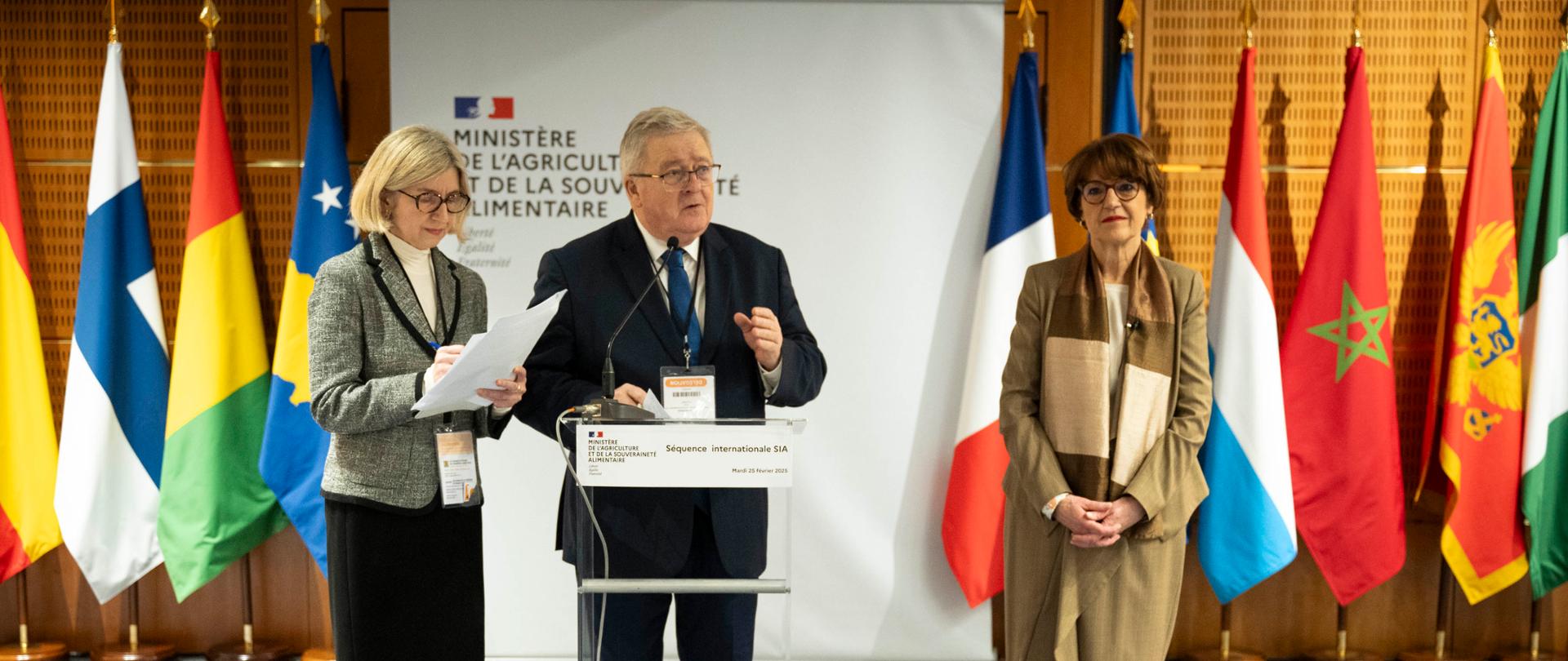 Minister Czesław Siekierski speaking during the ministerial session dedicated to global food security
