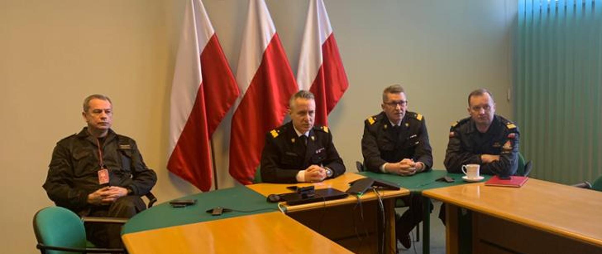 Zdjęcie przedstawia kierownictwo KG PSP.