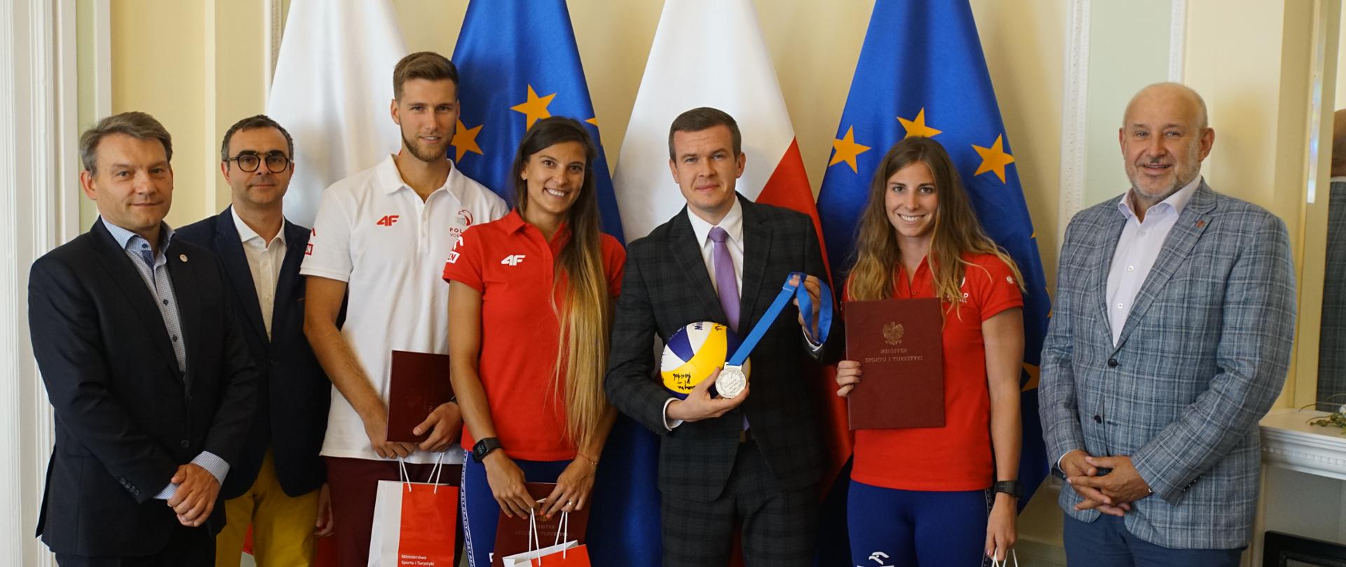 Spotkanie z medalistkami ME w siatkówce plażowej