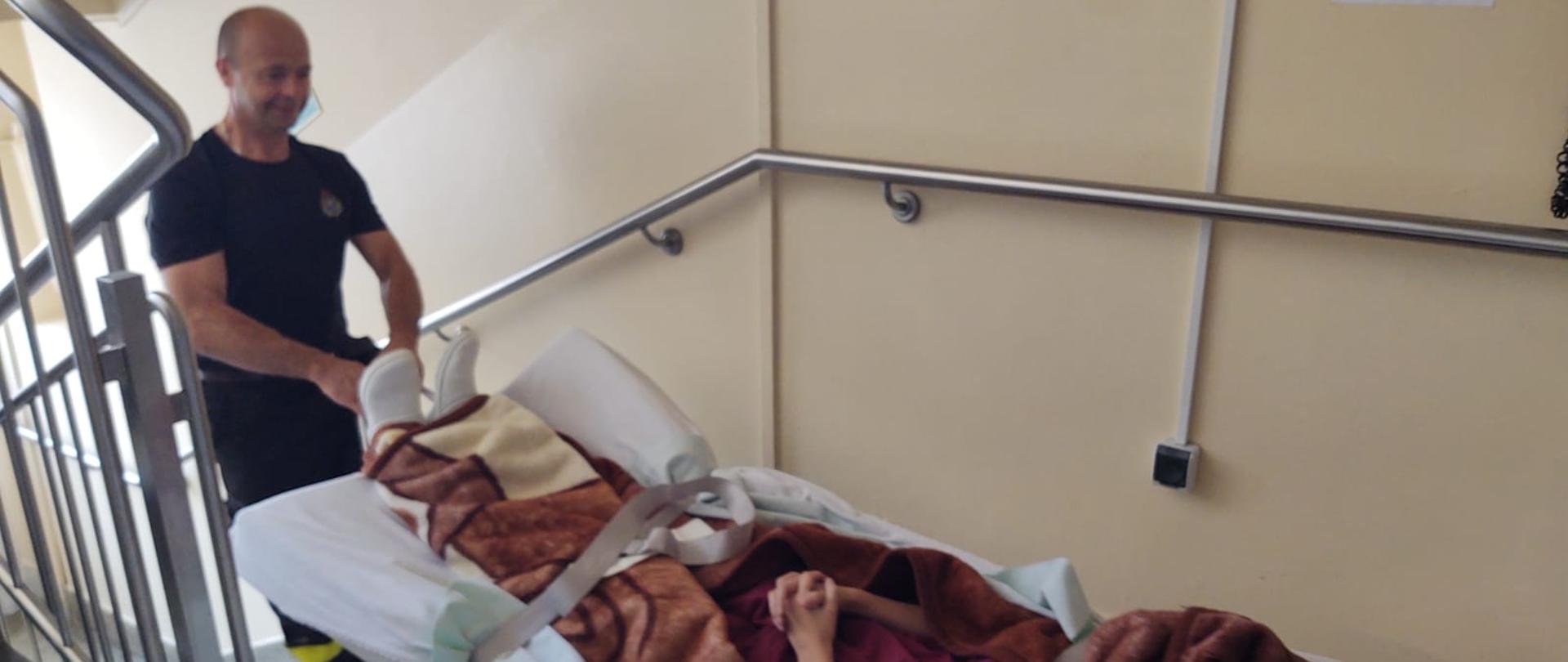 Ewakuacja przy pomocy maty