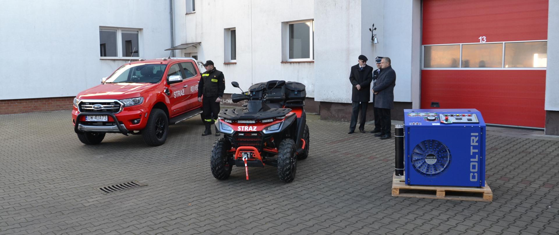 Przekazanie pojazdów i sprzętu w KP PSP Bolesławiec