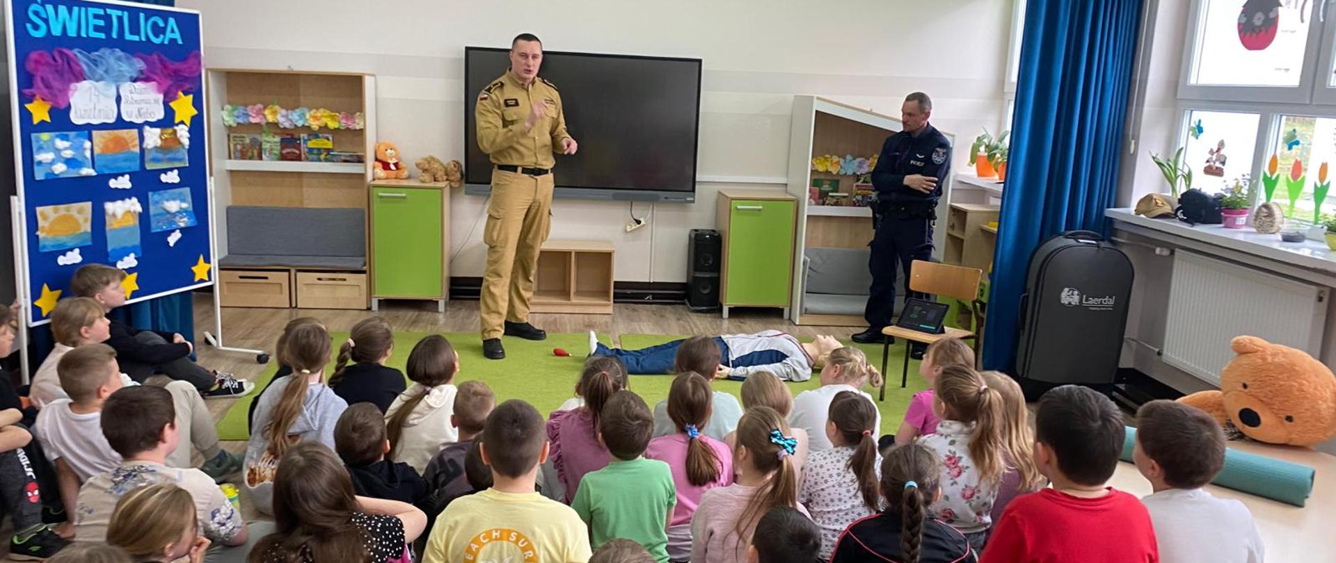 Zajęcia z pierwszej pomocy przedmedycznej.