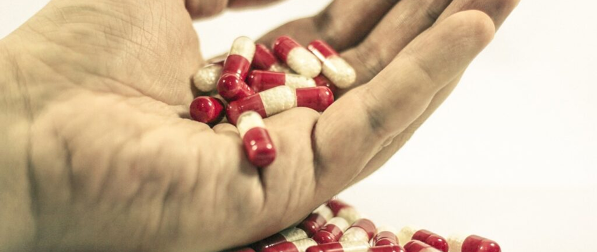 Wakacje bez ryzyka - narkotyki i dopalacze