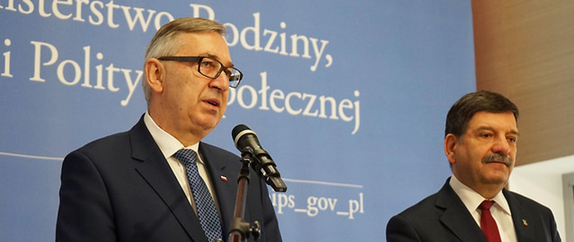 Konferencja dot. ograniczenia handlu w niedziele z udziałem wiceministra Stanisława Szweda