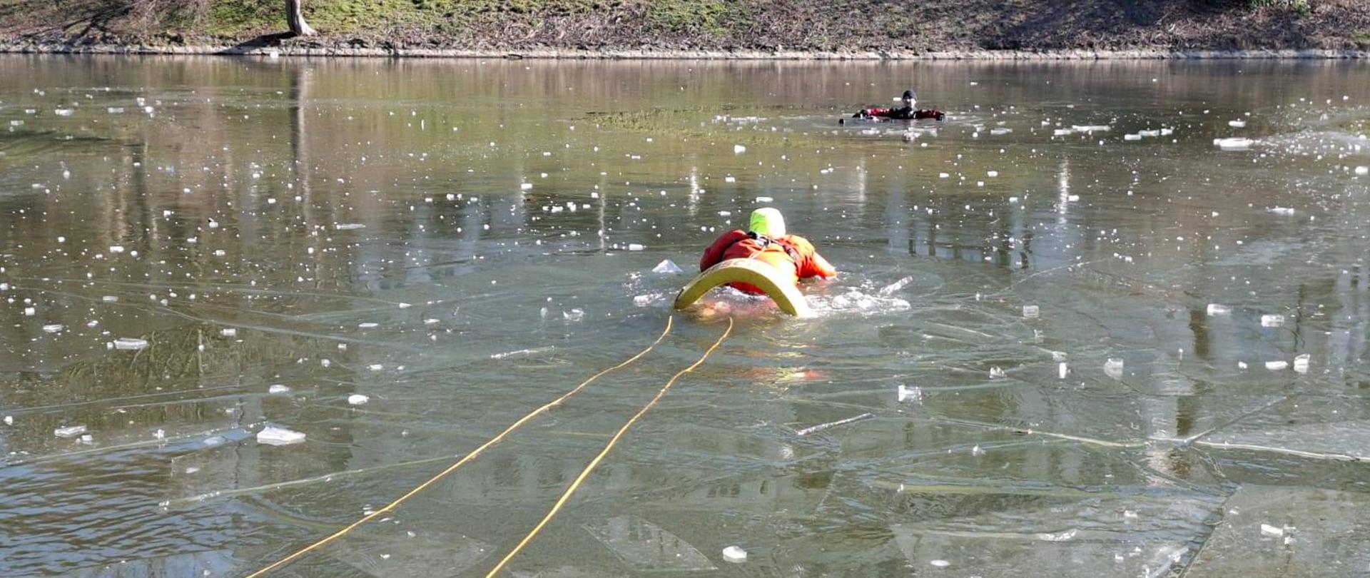 Ćwiczeni na lodzie SGRWN Wrocław 1