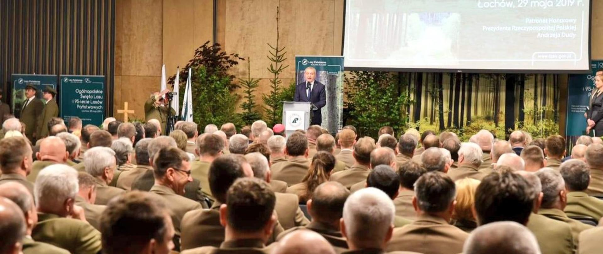 Minister środowiska Henryk Kowalczyk