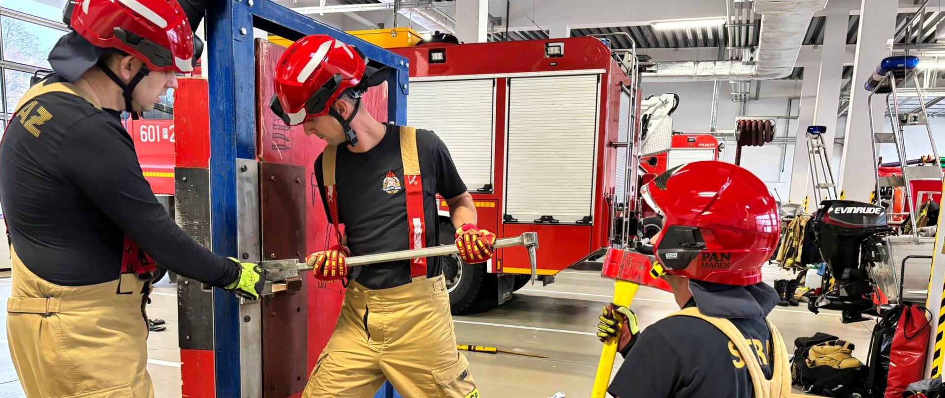 "Otwórz by ratować"