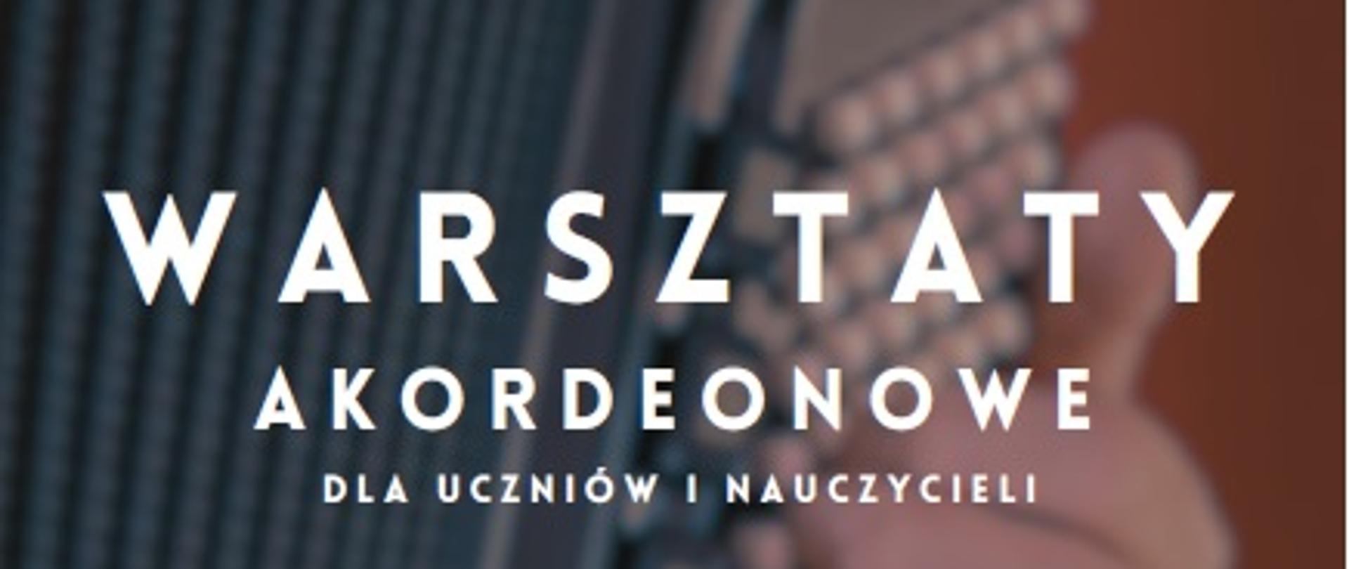 Informacje dotyczące warsztatów na czerwonym tle z obecnym akordeonem 
