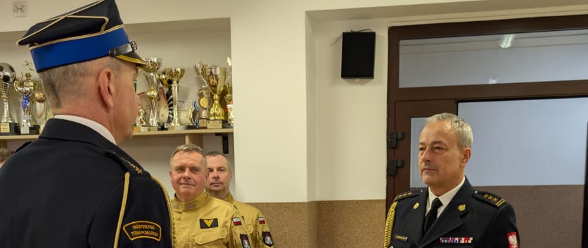 Uroczysta zbiórka z okazji Narodowego Święta Niepodległości w JRG PSP w Świdnicy