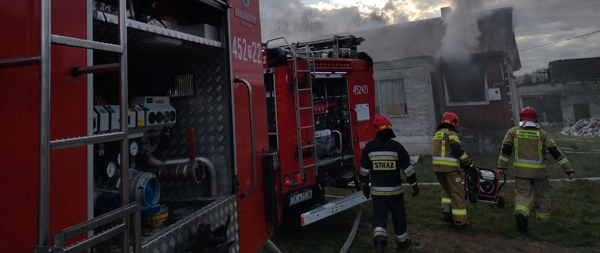 Pożar budynku mieszkalnego w Gromadzicach