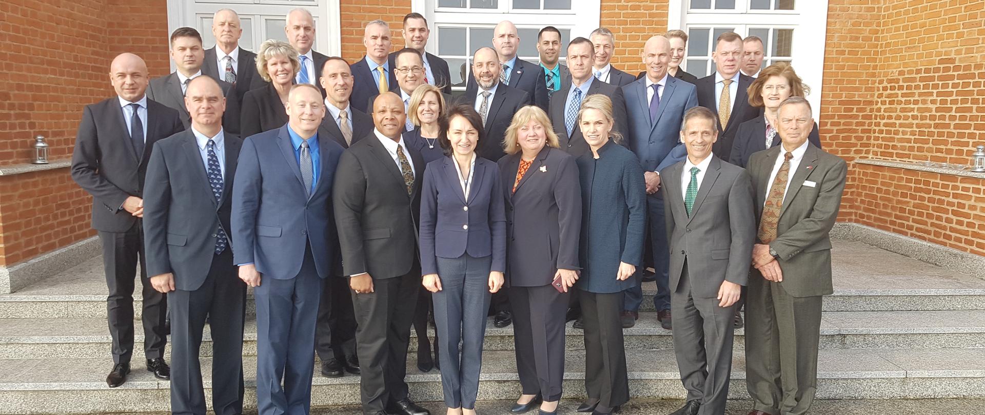 Briefing dla słuchaczy programu CAPSTONE