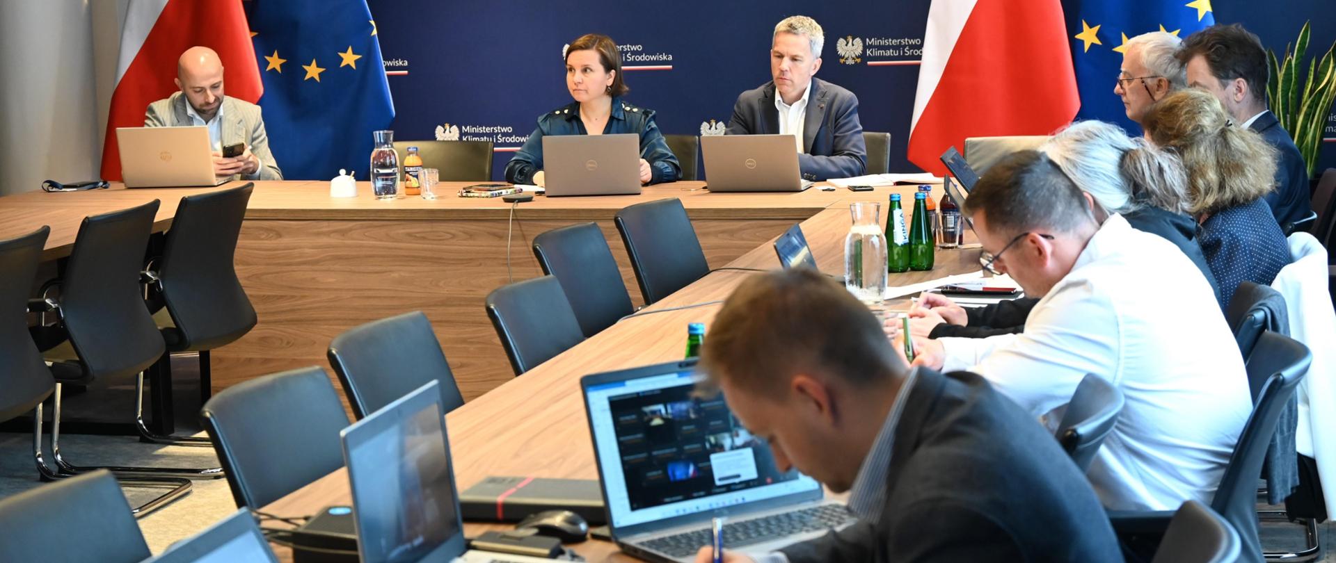 Narada międzyresortowego zespołu ds. Odry w Ministerstwie Klimatu i Środowiska