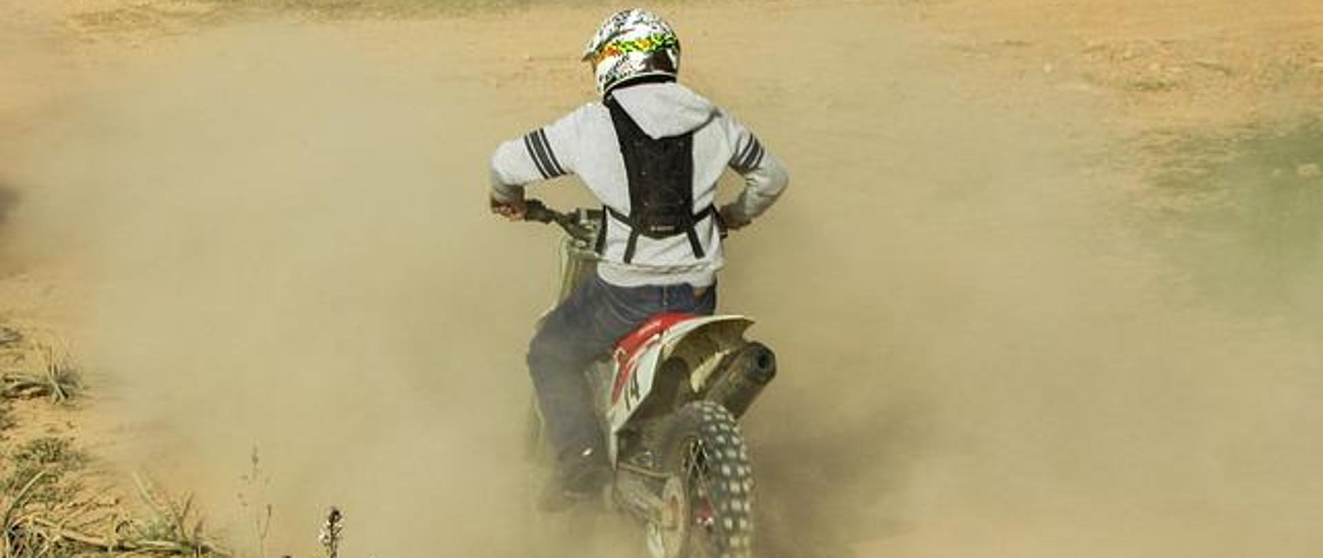 moto-cross