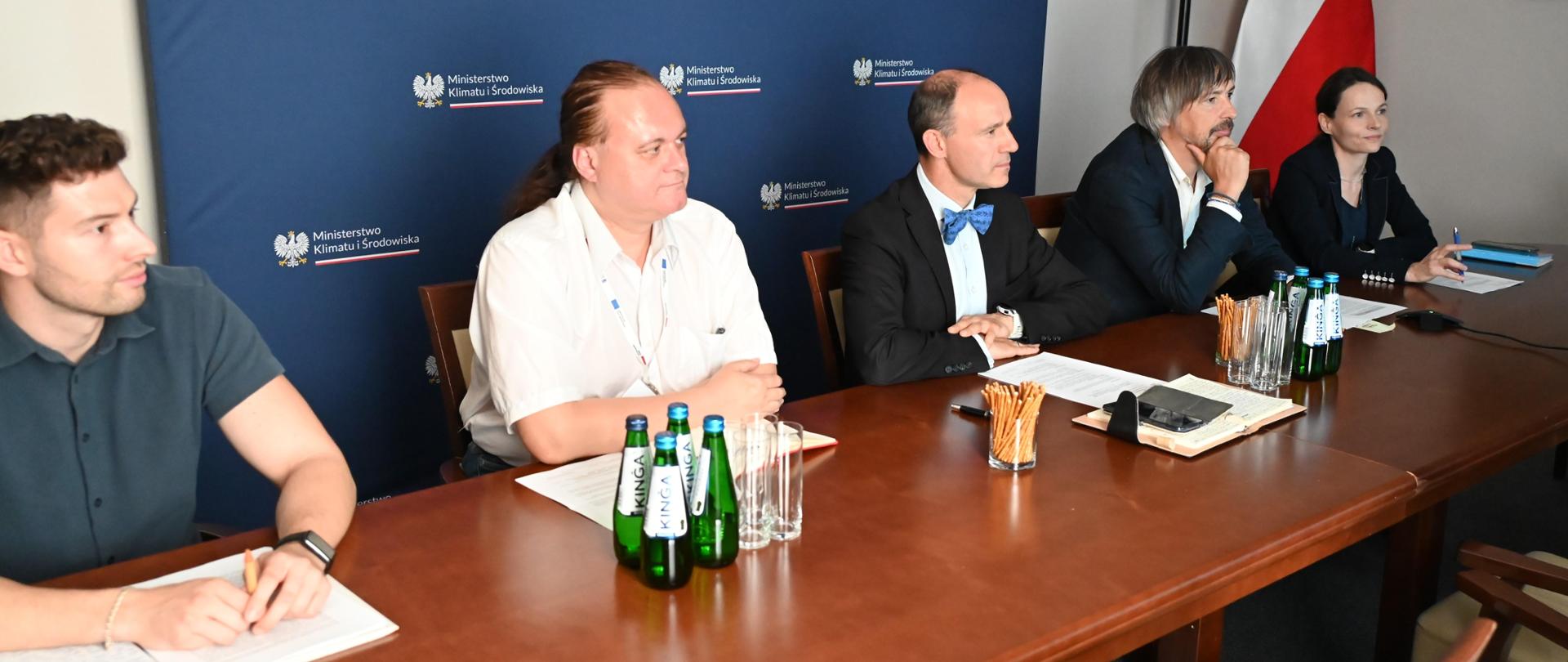 Przedstawiciele Ministerstwa Klimatu i Środowiska podczas spotkania ze Specjalnym Doradcą Sekretarza Generalnego ONZ.