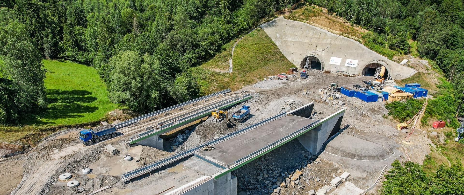 Widok na tunel TD-2.2 od strony południowej i obiektu MD-3