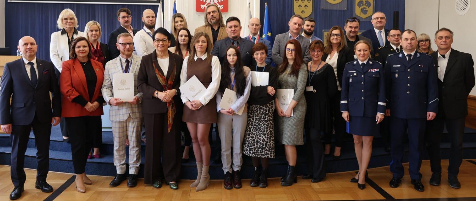 Obchody Europejskiego Dnia Numeru Alarmowego 112 w Opolskim Urzędzie Wojewódzkim