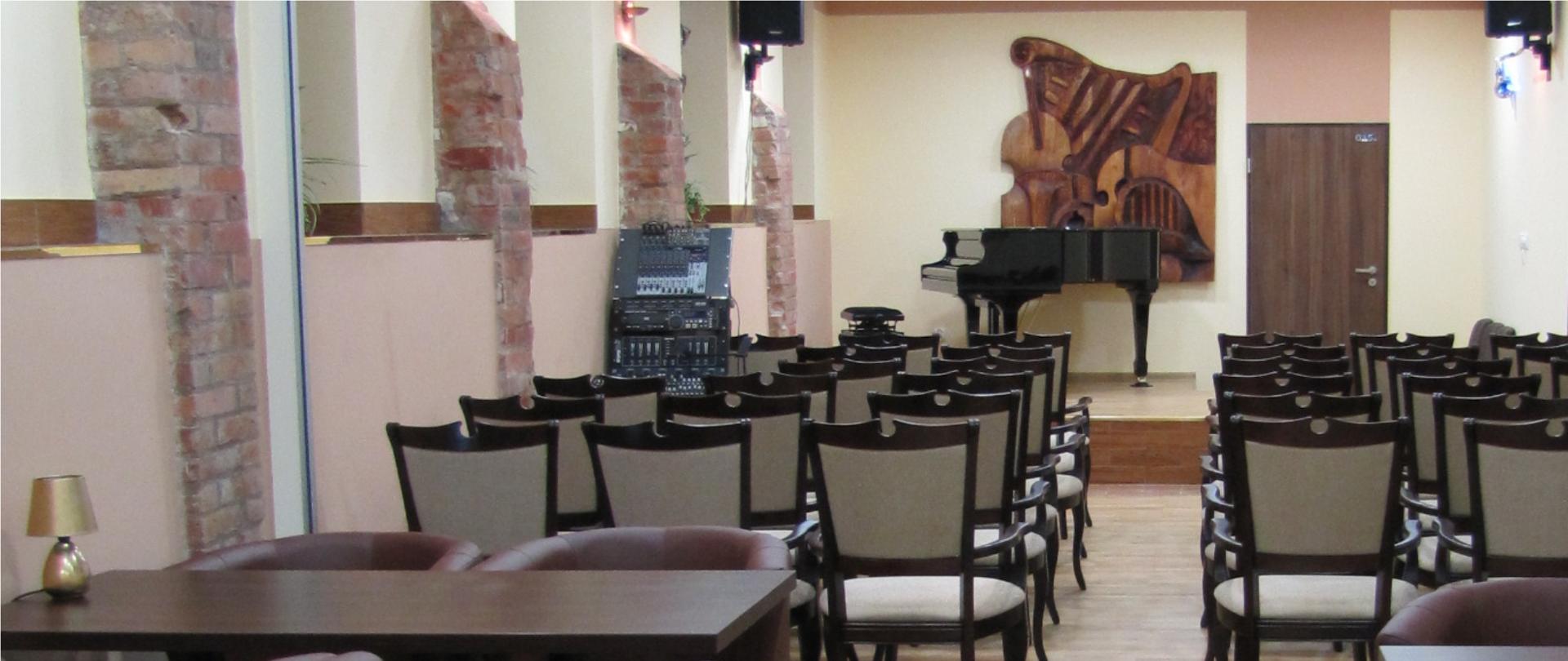 Grafika przedstawia zmodernizowane pomieszczenia piwniczne