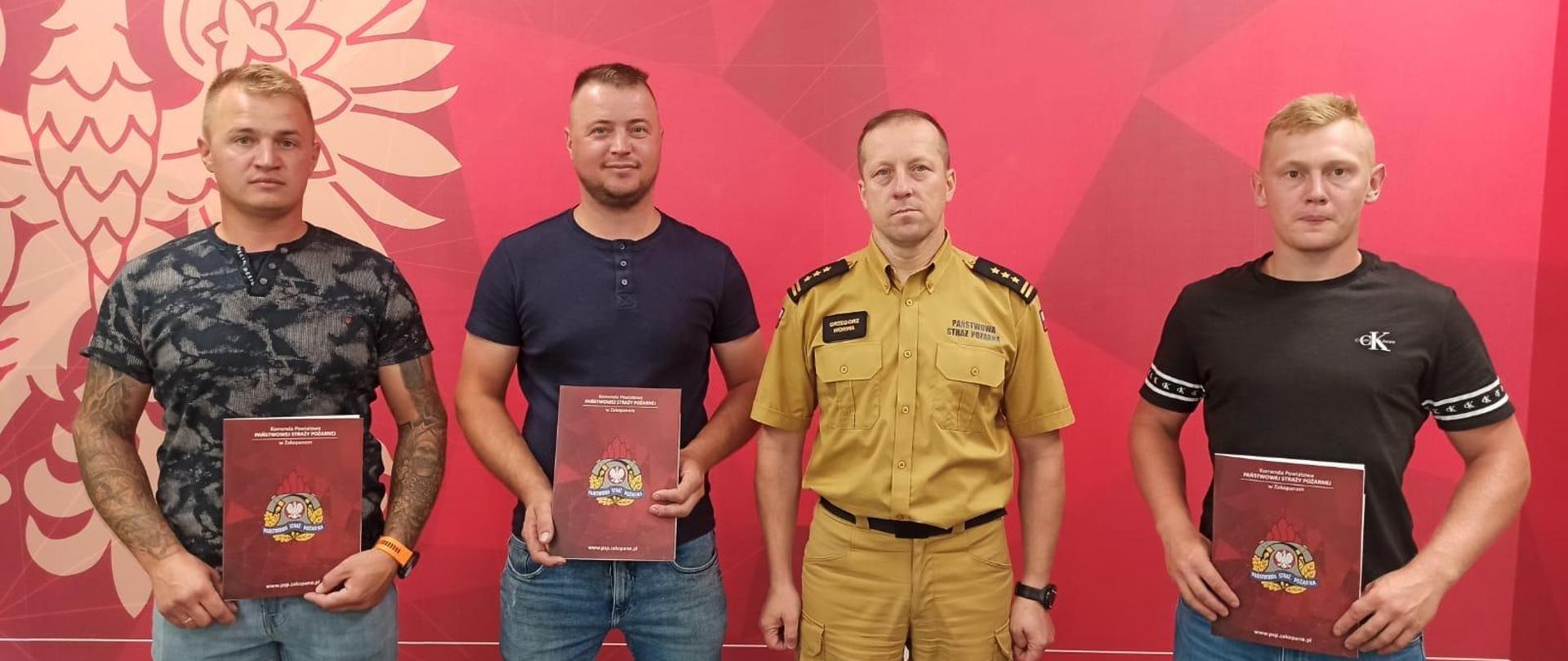 Podziękowanie za uratowanie osób z pożaru przed przyjazdem straży pożarnej