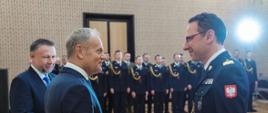 Uroczystość w KPRM z udziałem strażaków