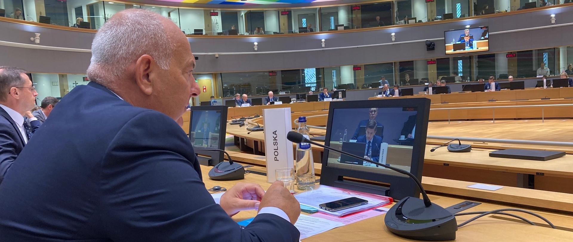 Minister Tadeusz Kościński uczestniczy w posiedzeniu plenarnym Rady ECOFIN w Brukseli