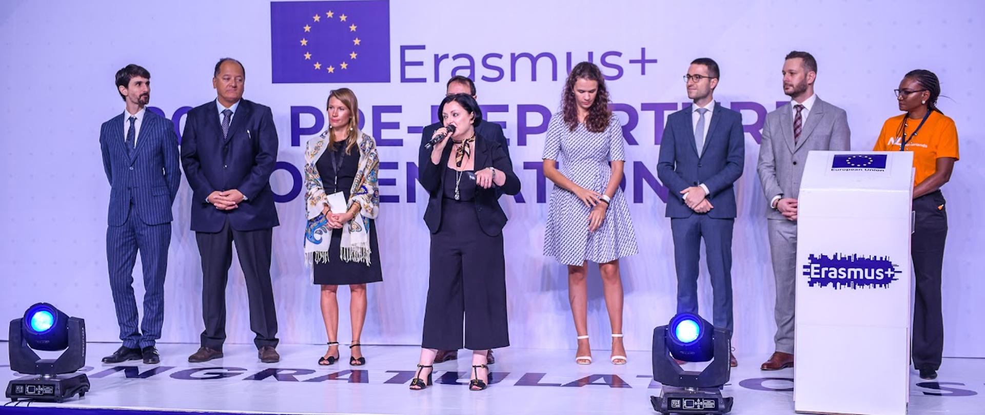 Przemowa Ambasador UE w Nigerii w towarzystwie przedstawicieli państw członkowskich