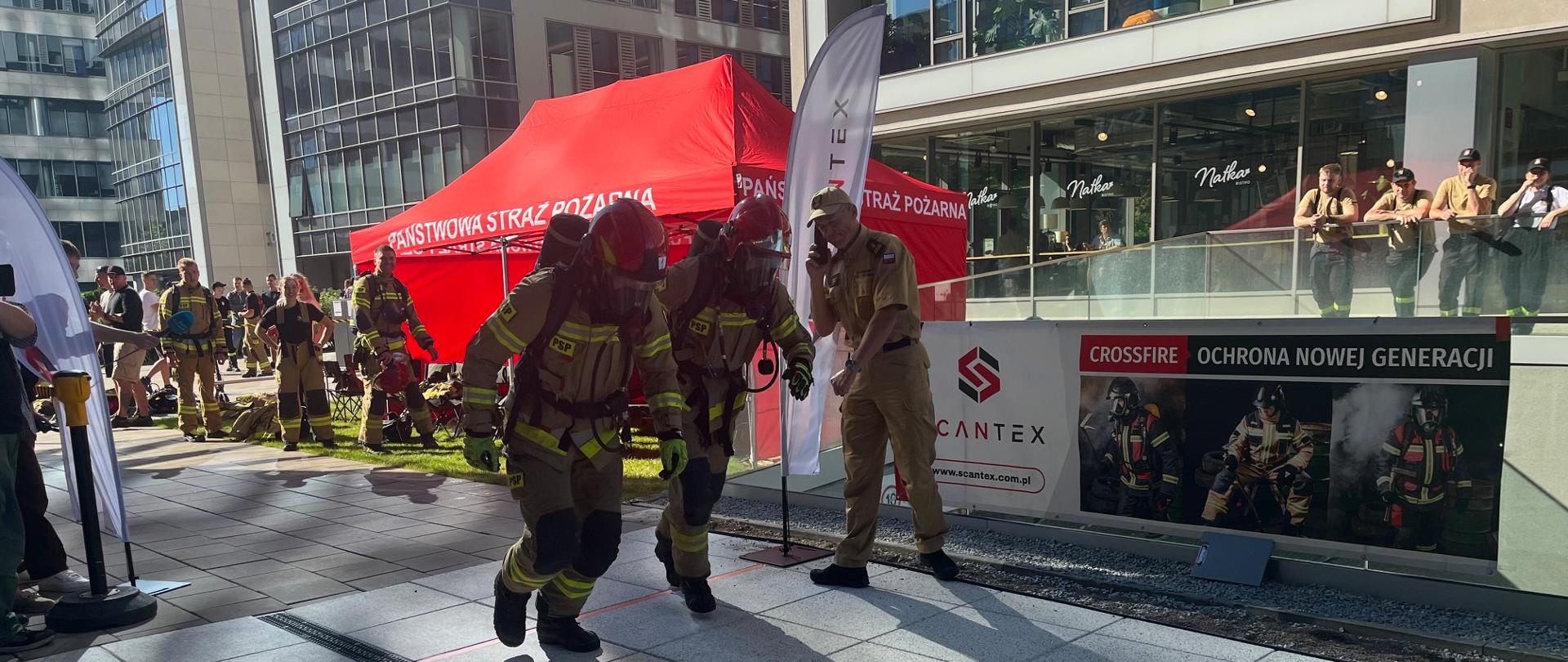 3. Pomorski Bieg Strażaków po Schodach oraz 8. Mistrzostwa województwa pomorskiego strażaków PSP w biegu po schodach.