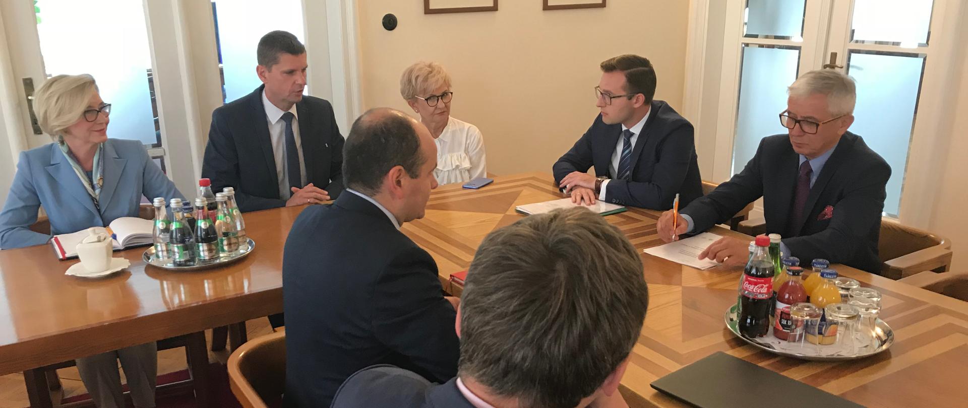 Spotkanie ministra edukacji z przedstawicielami Związku Miast Polskich