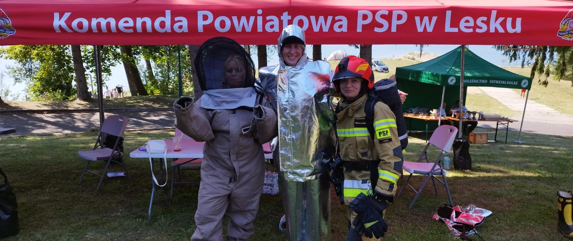 Strażacy z Leska na Pikniku Wojskowym w Solinie