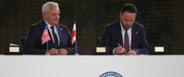 Podpisanie umowy na Centrum Serwisowe Silników do czołgów Abrams
