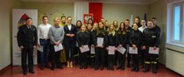 Wręczenie zaświadczeń ukończenia szkolenia podstawowego strażaków ratowników Ochotniczych Straży Pożarnych