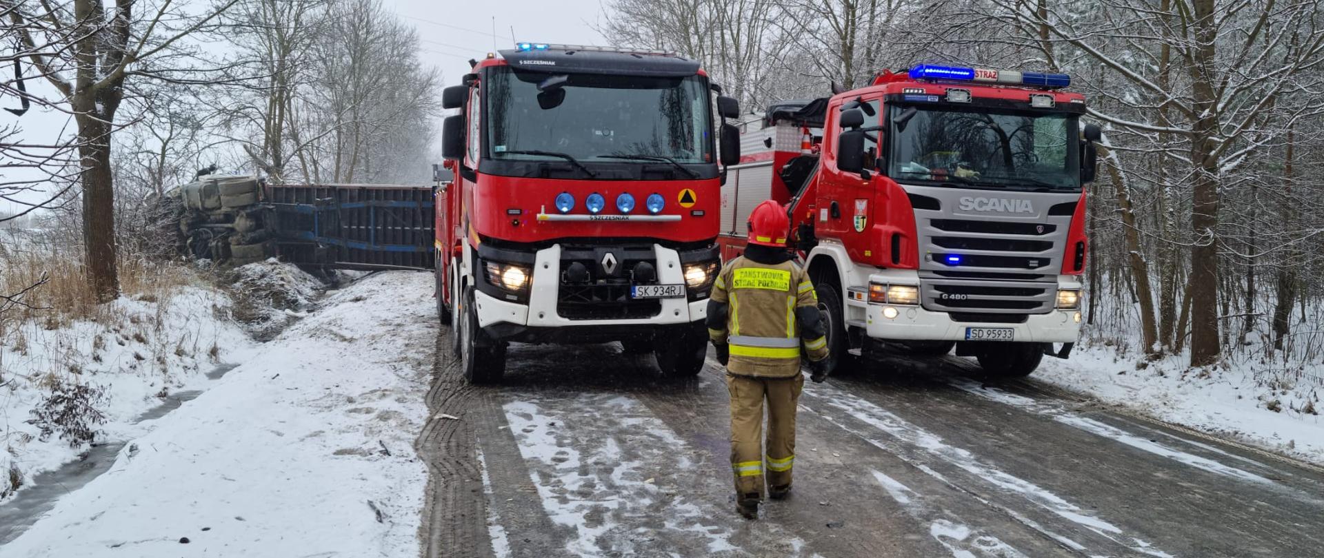 Zastępy Specjalistycznej Grupy Ratownictwa Technicznego z Dąbrowy Górniczej
