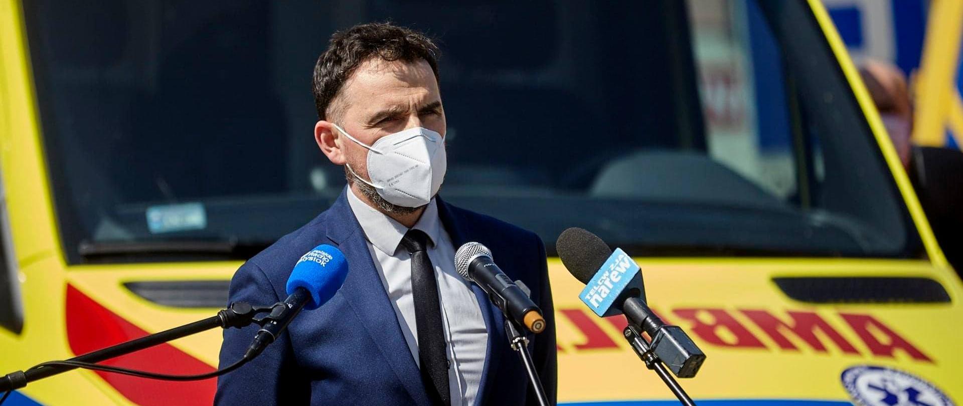 Nowy ambulans trafił do Stacji Pogotowia Ratunkowego w Łomży