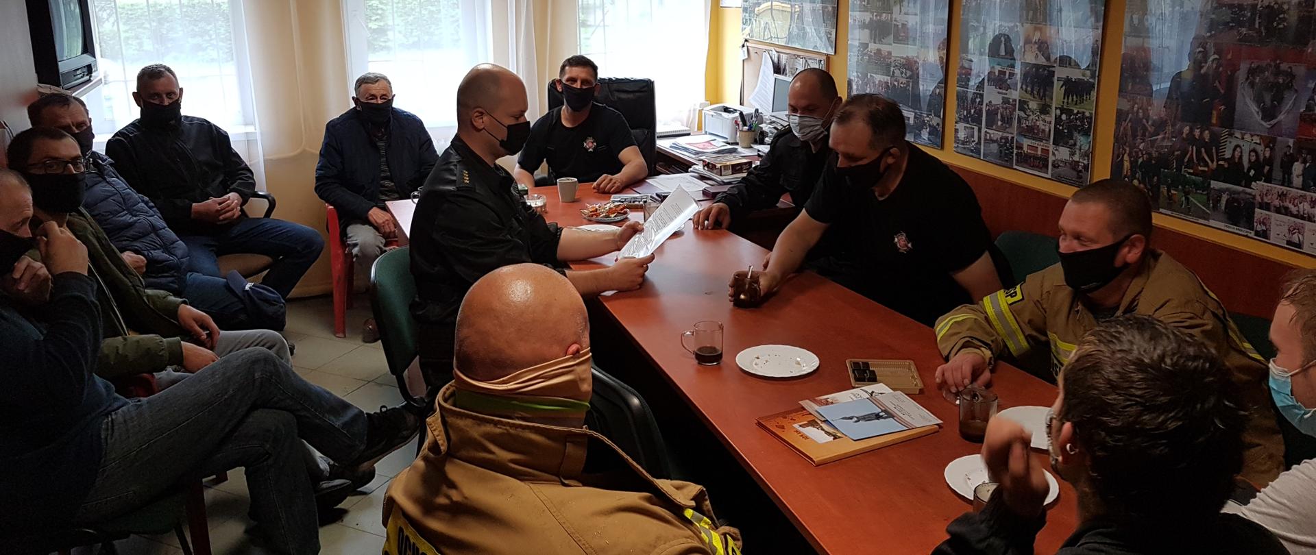 Trwają konsultacje Komendanta Powiatowego PSP w Inowrocławiu w jednostkach OSP z terenu powiatu inowrocławskiego dotyczące projektu ustawy o ochotniczej straży pożarnej.