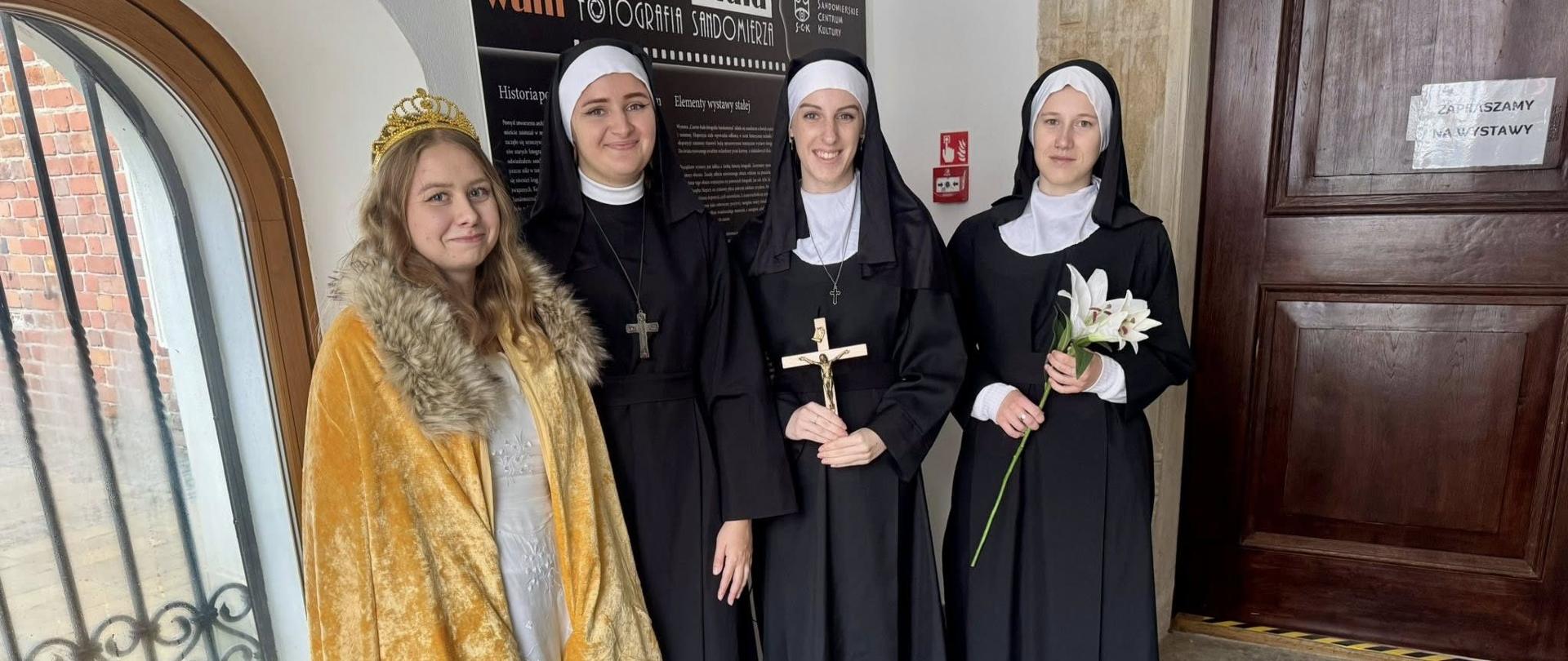 Żywe witryny historii 2025
