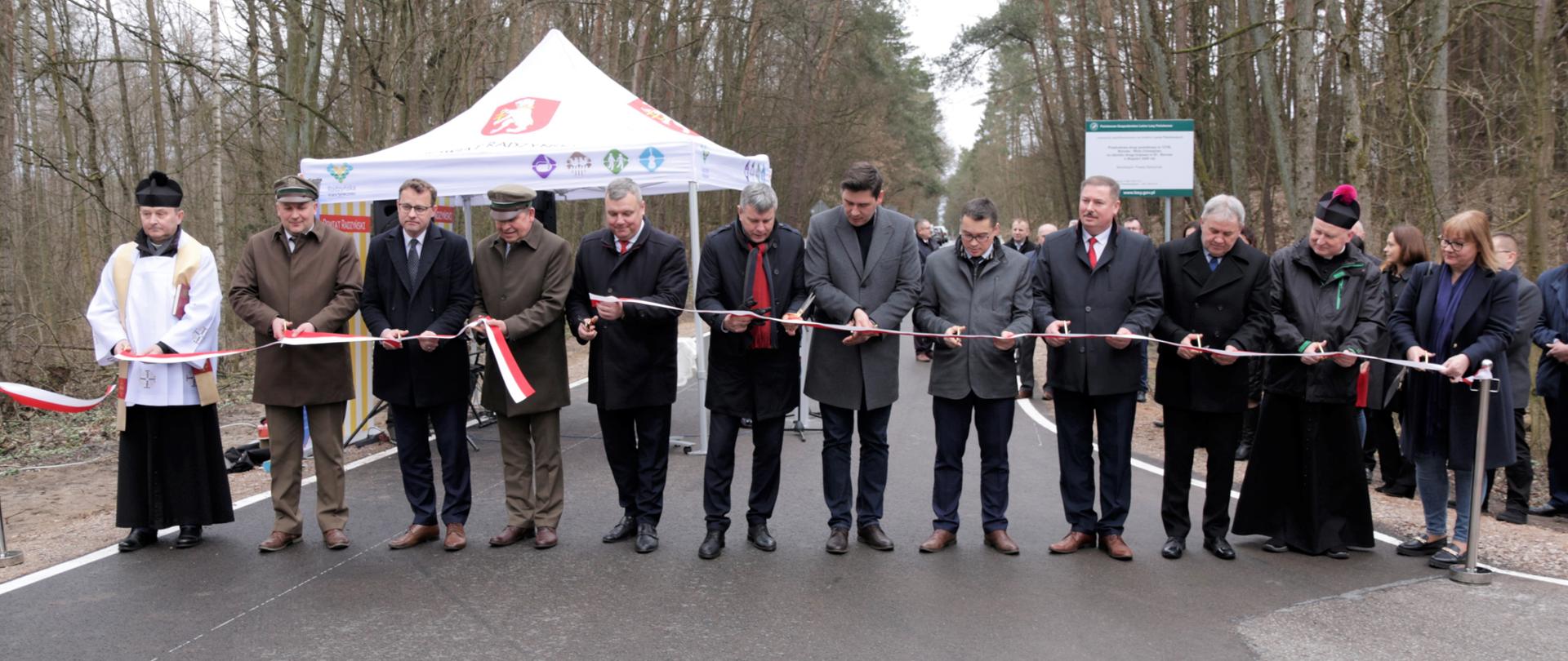 Droga powiatowa na odcinku Borowe – Wola Chomejowa oficjalnie otwarta