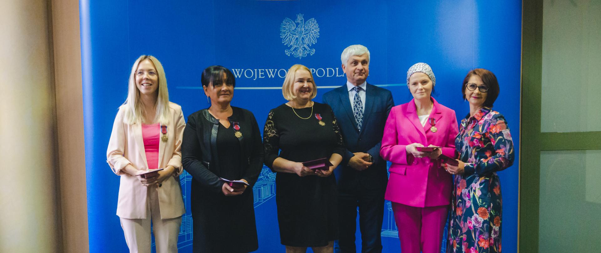 Odznaczenia dla lekarzy zaangażowanych w walkę z COVID-19