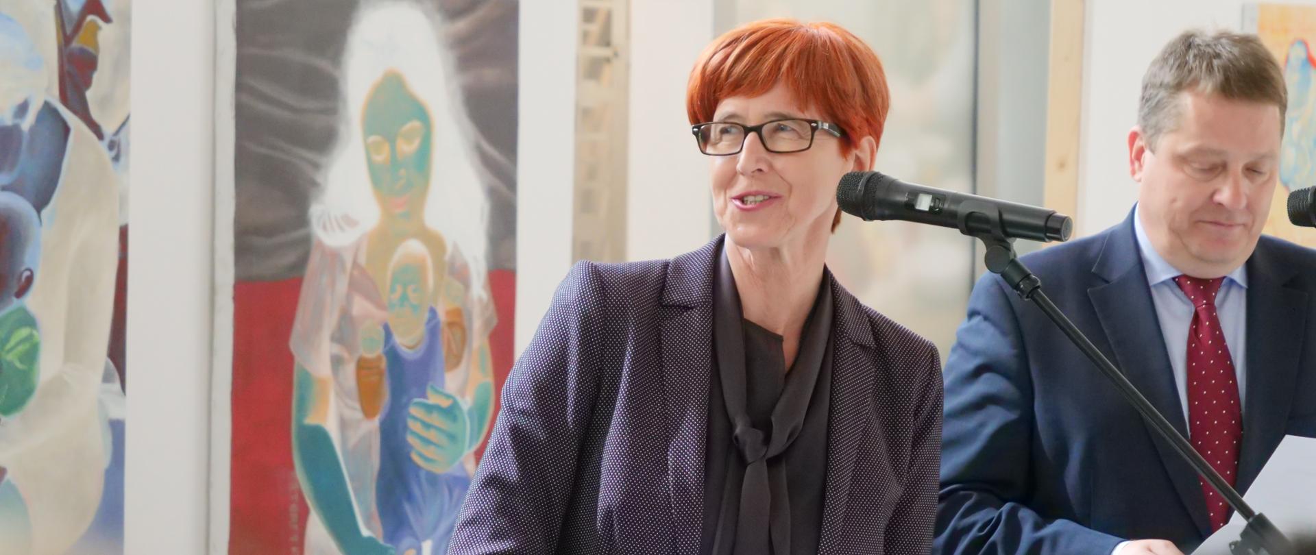 Obraz macierzyństwa – o polityce rodzinnej w Polsce i na Węgrzech