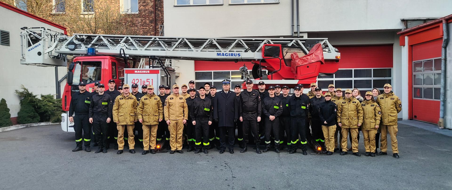 Uroczysta zbiórka z okazji przejścia na zaopatrzenie emerytalne