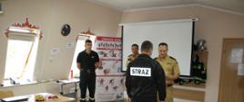 Szkolenie OSP - wręczanie zaświadczeń o ukończeniu kursu