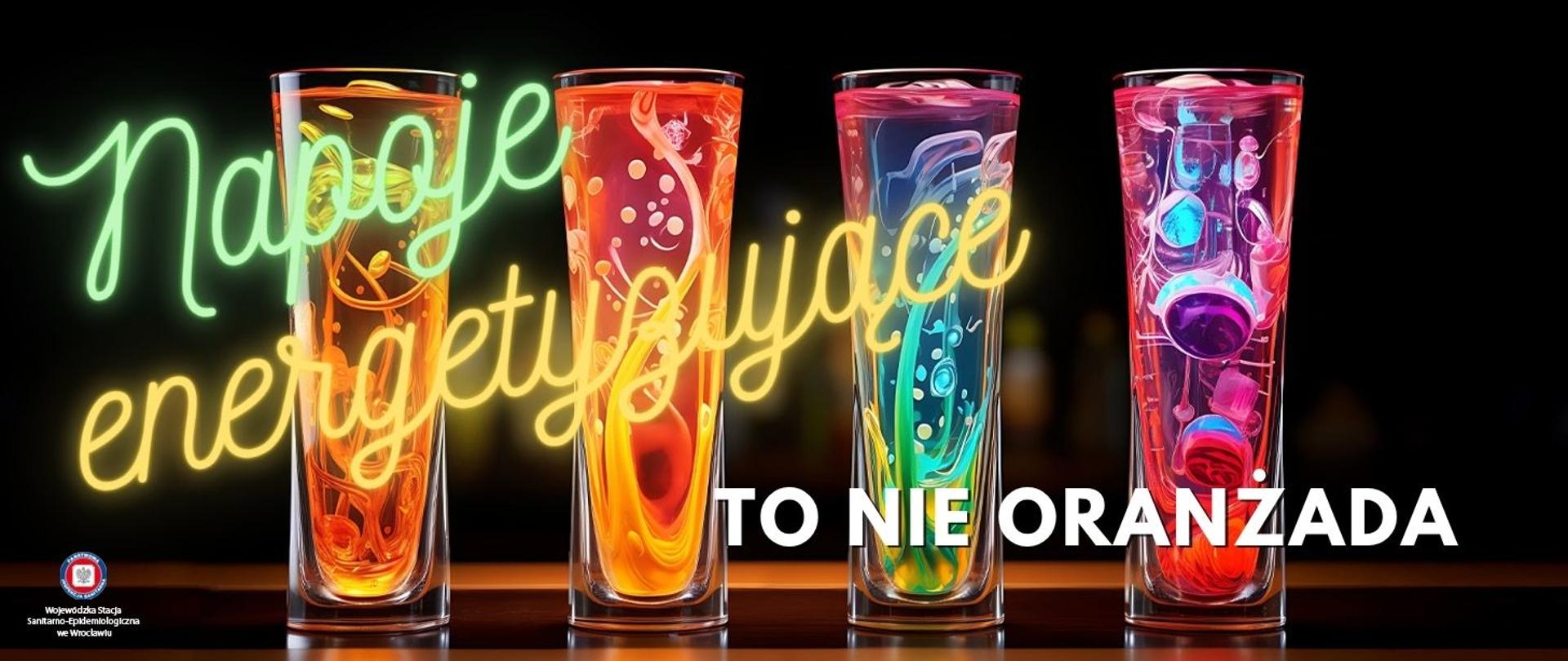 Szklanki z kolorowymi napojami ustawione na barowym stole