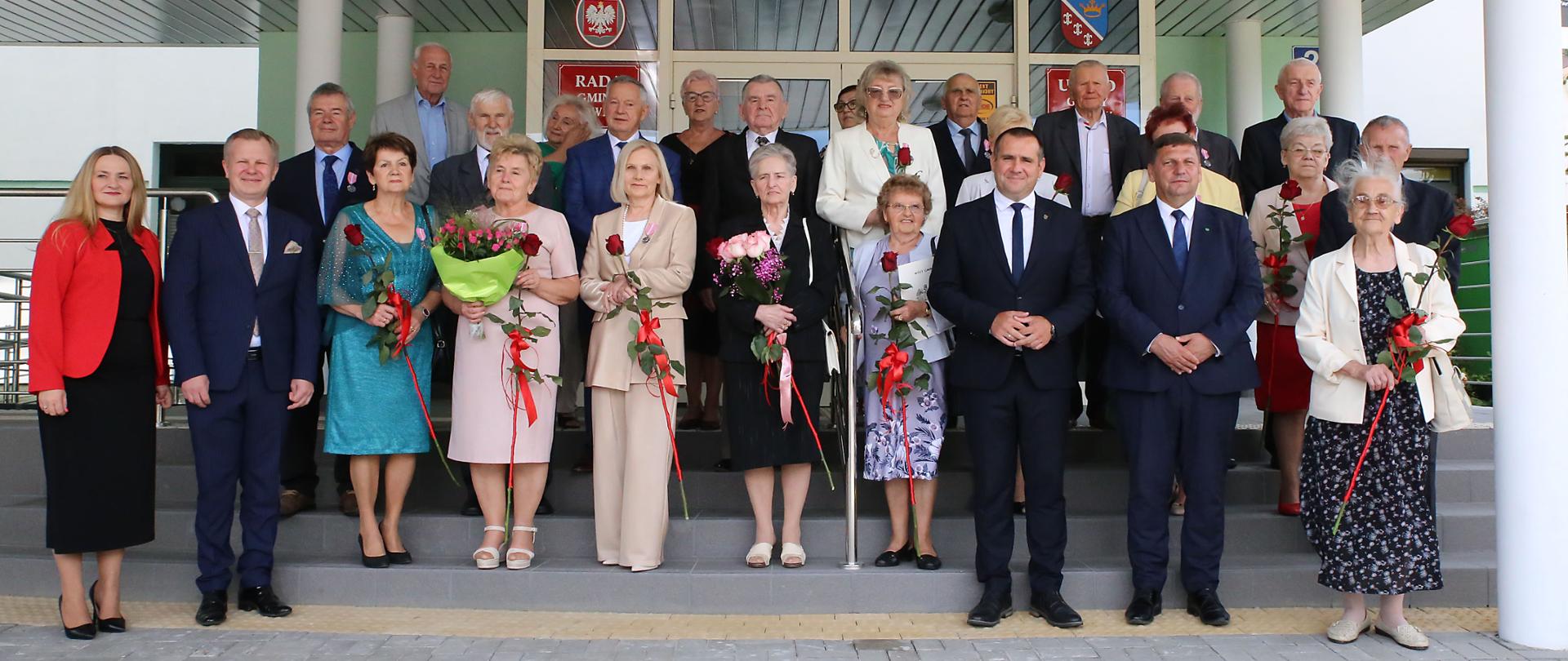Życzenia i odznaczenia dla jubilatów.
