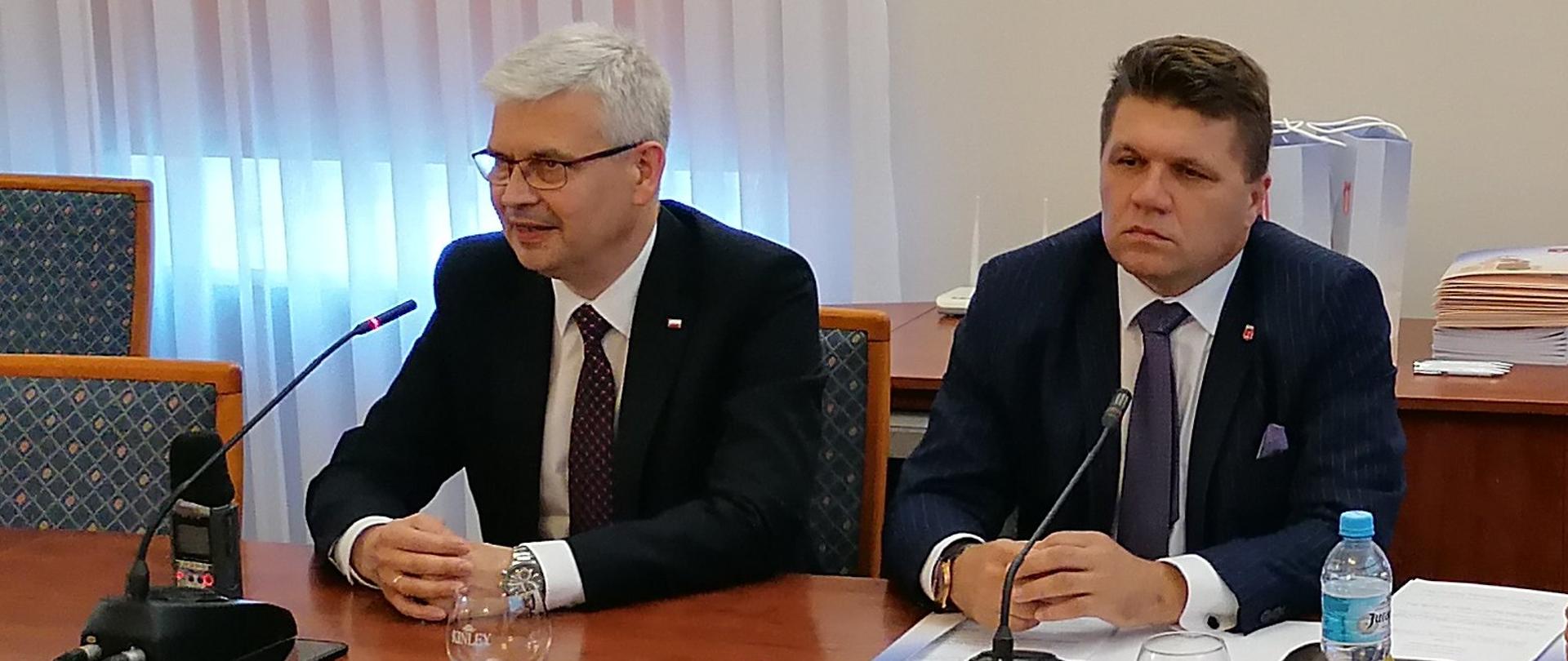 Wiceminister klimatu Ireneusz Zyska w trakcie spotkania z Burmistrzem Wielunia