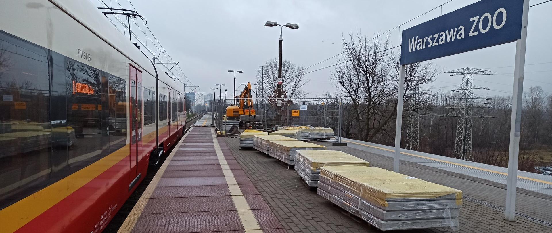 Stacja kolejowa Warszawa Zoo