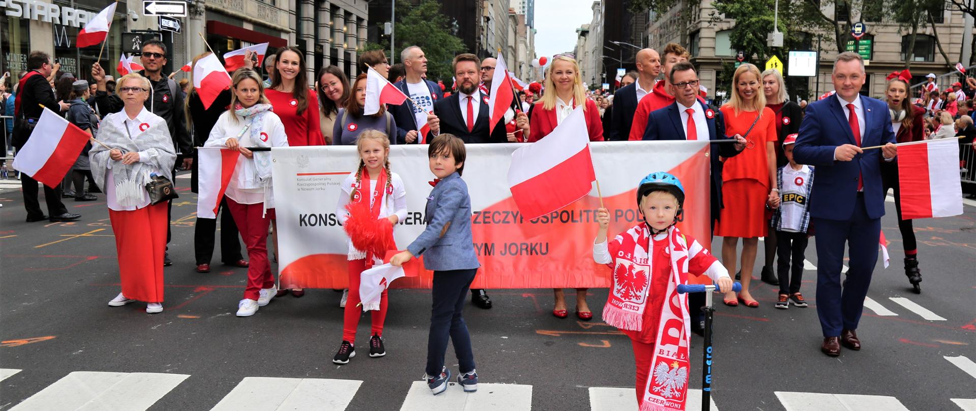 Pochód z okazji Dnia Polonii w Nowym Jorku