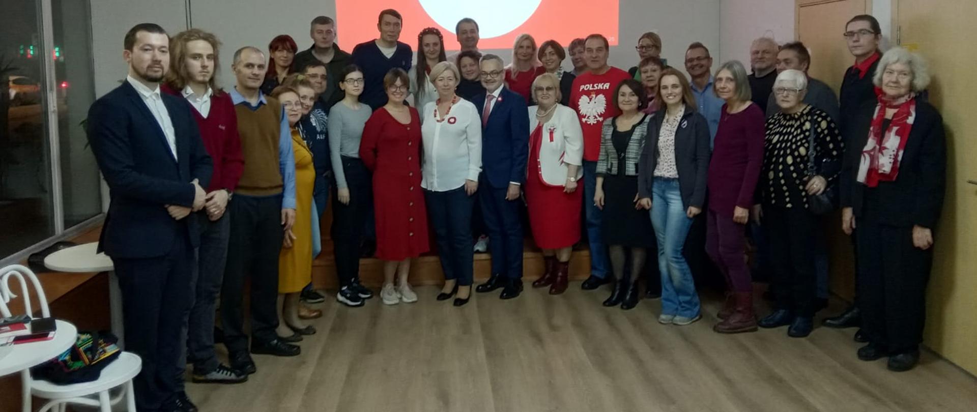 PHOTO-2022-11-11-21-08-00-2