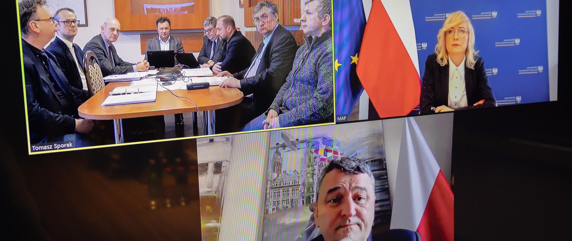 Minister Marzena Małek oraz wiceminister Marek Wesoły podczas wideokonferencji z przedstawicielami Tauron Wydobycie.