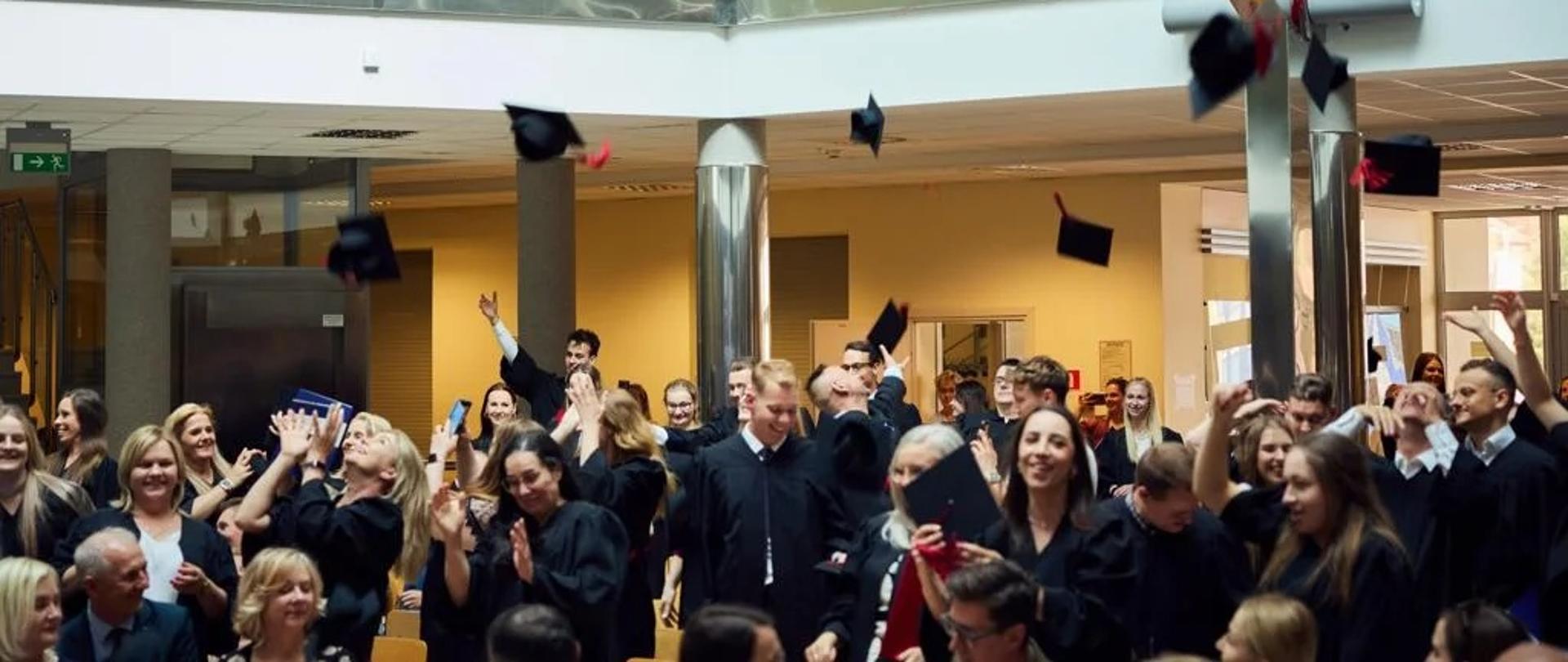 Uroczyste zakończenie roku akademickiego w Wyższej Szkole Administracji Publicznej w Ostrołęce