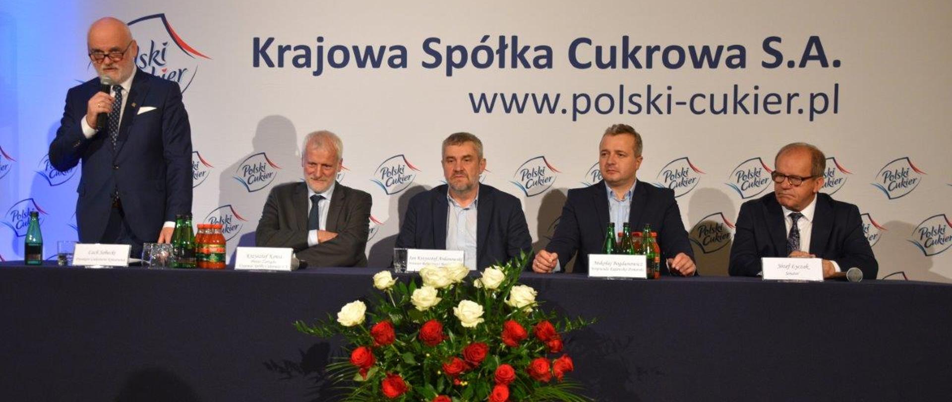 Uczestnicy konferencji prasowej