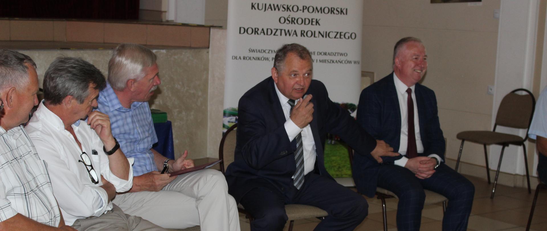 Dyskusja z udziałem wiceministra Ryszarda Zarudzkiego