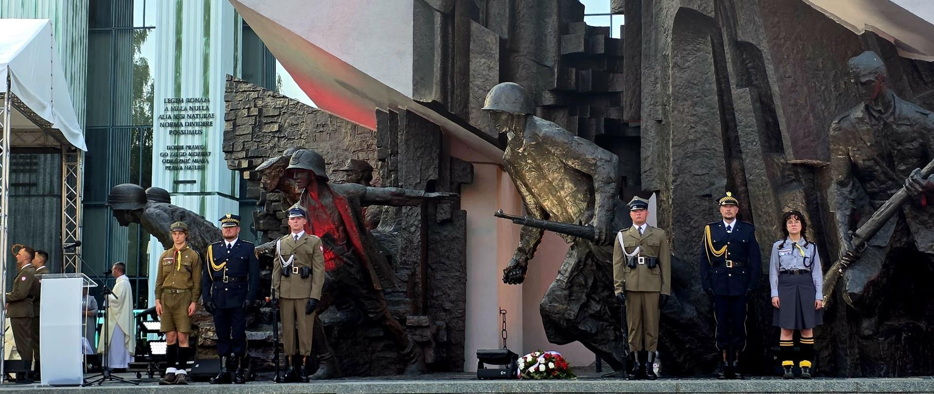 Msza_Święta_z_okazji_82_rocznicy_wybuchu_Powstania_Warszawskiego